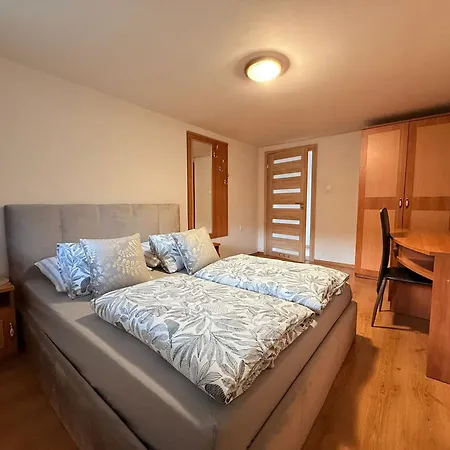 شقة فندقية Na Gorskiej 3*