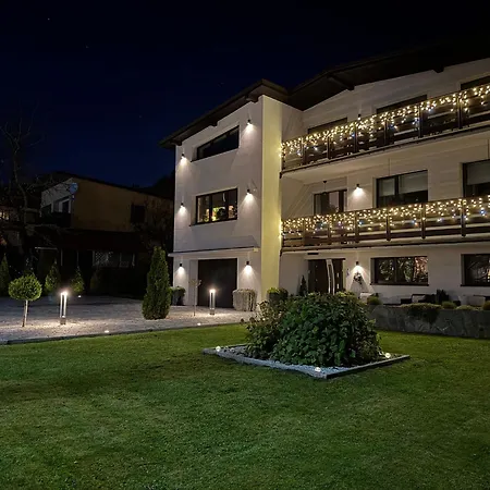 Na Gorskiej 3* شتوروك